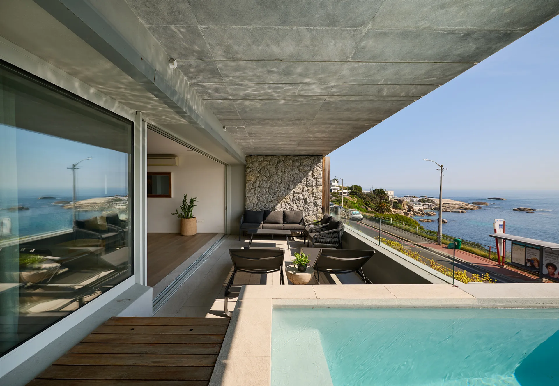lilamton Camps Bay beach